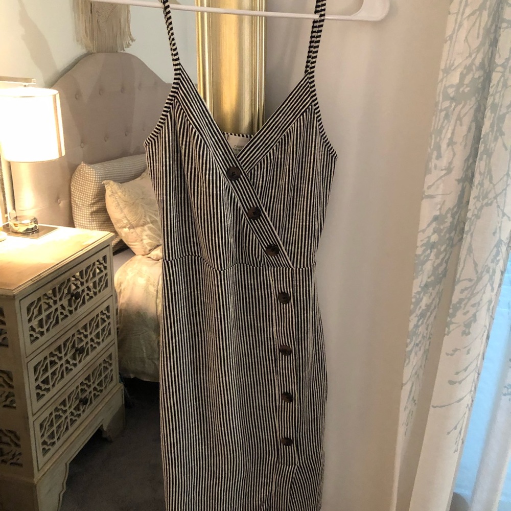 Curve-Hugging Summertime Dress